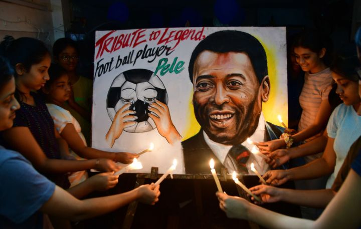 Pelé, 82